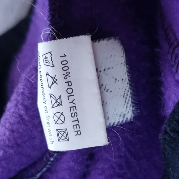 Official Cadbury Chocolate Zip-Up Fleece Jacket - Picture 7 of 8